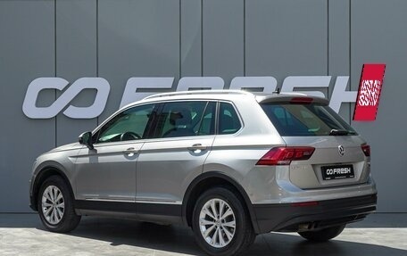 Volkswagen Tiguan II, 2017 год, 2 630 000 рублей, 2 фотография