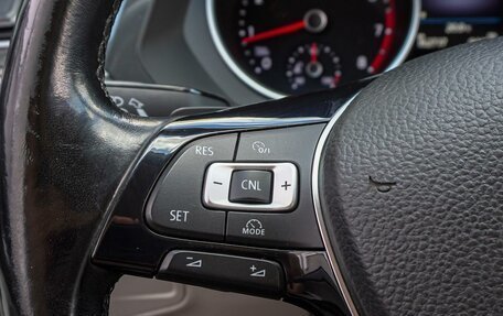 Volkswagen Tiguan II, 2017 год, 2 630 000 рублей, 16 фотография