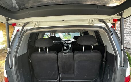 Honda Elysion I, 2008 год, 1 350 000 рублей, 17 фотография