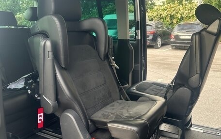 Volkswagen Multivan T6 рестайлинг, 2016 год, 3 489 000 рублей, 8 фотография