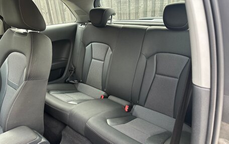 Audi A1, 2011 год, 1 150 000 рублей, 11 фотография
