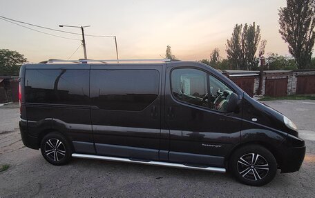 Renault Trafic, 2010 год, 1 950 000 рублей, 6 фотография