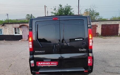 Renault Trafic, 2010 год, 1 950 000 рублей, 7 фотография