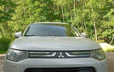 Mitsubishi Outlander III рестайлинг 3, 2013 год, 1 650 000 рублей, 1 фотография