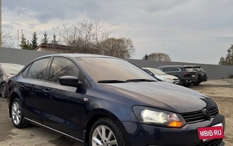 Volkswagen Polo VI (EU Market), 2012 год, 860 000 рублей, 2 фотография