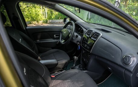 Renault Sandero II рестайлинг, 2017 год, 930 000 рублей, 12 фотография
