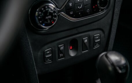 Renault Sandero II рестайлинг, 2017 год, 930 000 рублей, 8 фотография