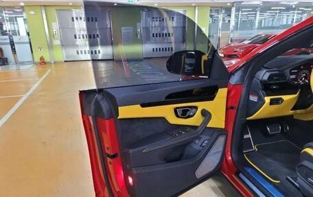 Lamborghini Urus I, 2024 год, 33 050 000 рублей, 11 фотография