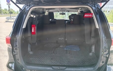 Toyota Fortuner II, 2018 год, 3 550 000 рублей, 9 фотография