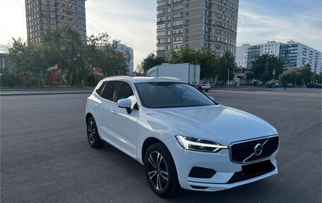 Volvo XC60 II, 2019 год, 4 600 000 рублей, 3 фотография
