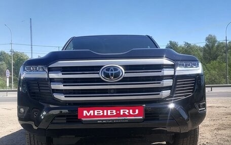 Toyota Land Cruiser, 2024 год, 12 900 000 рублей, 28 фотография