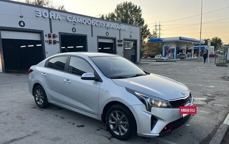 KIA Rio IV, 2020 год, 1 400 000 рублей, 3 фотография