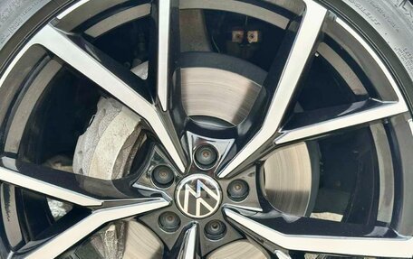 Volkswagen Touareg III, 2019 год, 6 850 000 рублей, 11 фотография