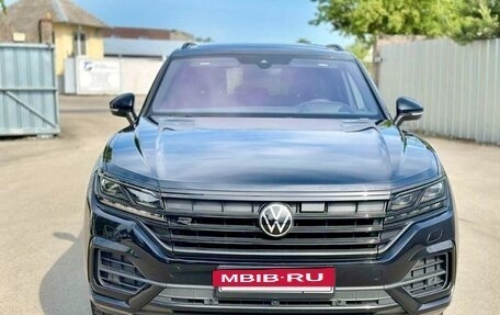 Volkswagen Touareg III, 2019 год, 6 850 000 рублей, 3 фотография