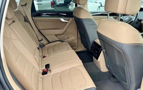 Volkswagen Touareg III, 2019 год, 6 850 000 рублей, 15 фотография
