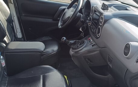 Peugeot Partner II рестайлинг 2, 2013 год, 850 000 рублей, 14 фотография