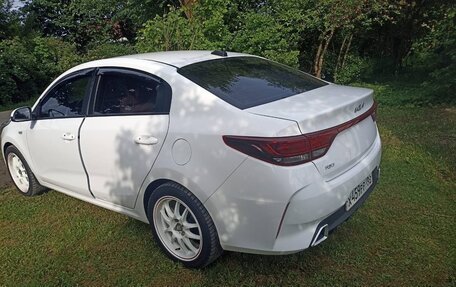 KIA Rio IV, 2022 год, 1 650 000 рублей, 5 фотография