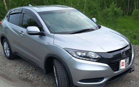 Honda Vezel, 2016 год, 1 550 000 рублей, 2 фотография