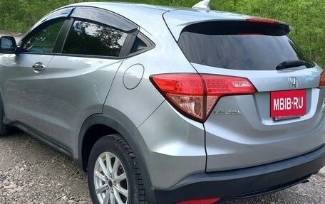 Honda Vezel, 2016 год, 1 550 000 рублей, 4 фотография