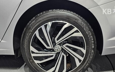 Volkswagen Jetta VII, 2021 год, 2 600 000 рублей, 6 фотография