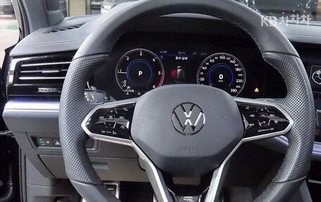 Volkswagen Touareg III, 2024 год, 8 090 000 рублей, 8 фотография