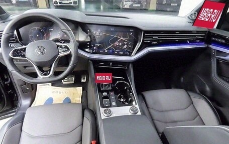 Volkswagen Touareg III, 2024 год, 8 090 000 рублей, 7 фотография
