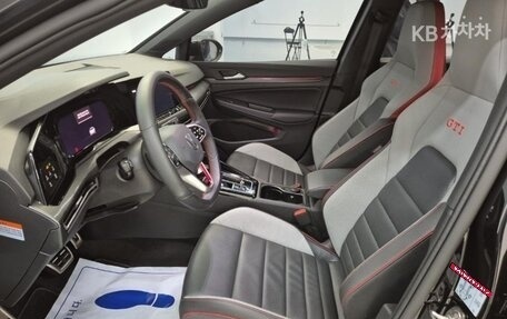 Volkswagen Golf GTI, 2024 год, 4 200 000 рублей, 11 фотография