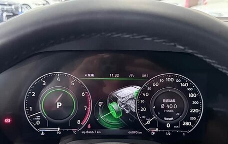Volkswagen Touareg III, 2021 год, 5 600 000 рублей, 11 фотография