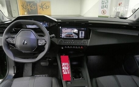 Peugeot 308, 2022 год, 2 650 000 рублей, 6 фотография