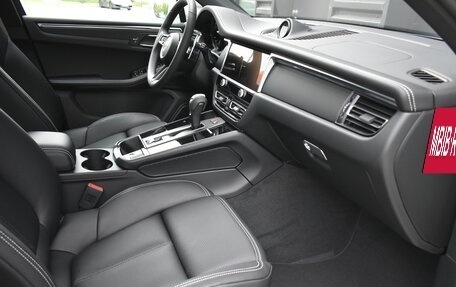 Porsche Macan I рестайлинг, 2025 год, 13 700 000 рублей, 16 фотография