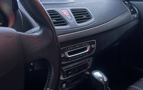 Renault Megane III, 2014 год, 990 000 рублей, 6 фотография