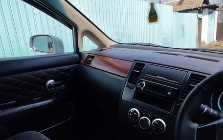 Nissan Tiida, 2004 год, 535 000 рублей, 8 фотография