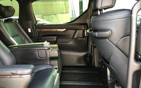 Toyota Alphard III, 2021 год, 3 134 000 рублей, 27 фотография