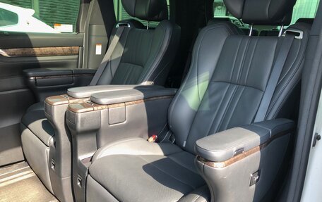 Toyota Alphard III, 2021 год, 3 134 000 рублей, 33 фотография