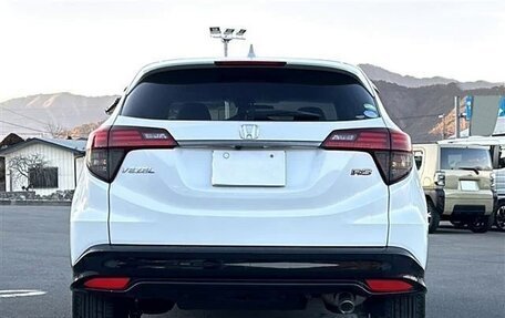 Honda Vezel, 2021 год, 1 410 000 рублей, 5 фотография