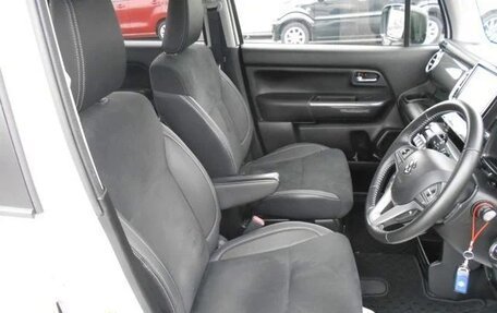 Suzuki Xbee I, 2022 год, 1 135 000 рублей, 8 фотография