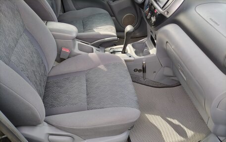 Toyota RAV4, 2001 год, 820 000 рублей, 22 фотография