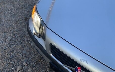 Volvo S60 III, 2001 год, 580 000 рублей, 3 фотография