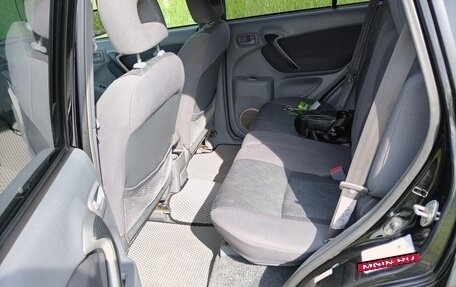 Toyota RAV4, 2001 год, 820 000 рублей, 27 фотография