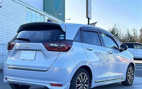 Honda Fit, 2022 год, 1 063 000 рублей, 4 фотография