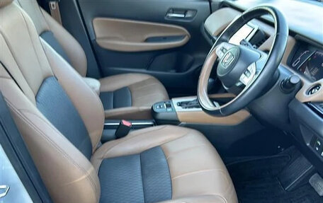 Honda Fit, 2022 год, 1 063 000 рублей, 9 фотография
