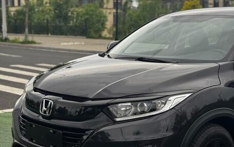 Honda Vezel, 2021 год, 1 600 000 рублей, 4 фотография