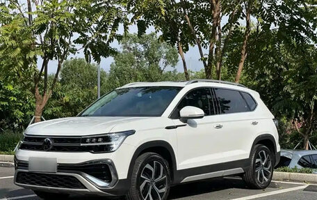 Volkswagen Tharu, 2024 год, 2 528 000 рублей, 1 фотография