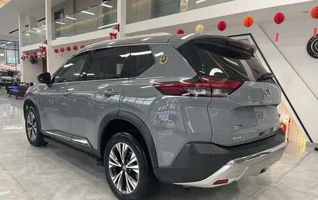 Nissan X-Trail, 2022 год, 2 200 000 рублей, 4 фотография