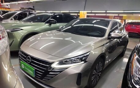 Nissan Altima VI (L34), 2022 год, 2 350 000 рублей, 3 фотография