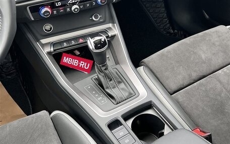 Audi Q3, 2021 год, 2 190 000 рублей, 17 фотография