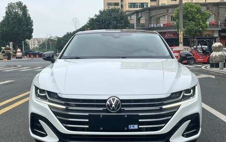Volkswagen Passat CC, 2021 год, 2 396 548 рублей, 2 фотография