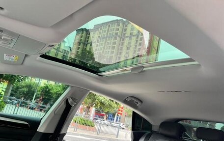 Volkswagen Passat CC, 2021 год, 2 396 548 рублей, 28 фотография