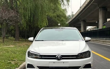 Volkswagen Polo, 2021 год, 1 250 000 рублей, 2 фотография