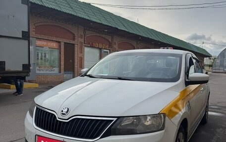 Skoda Rapid I, 2016 год, 420 000 рублей, 2 фотография